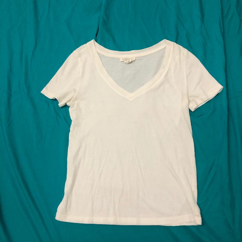 White t-shirt